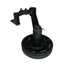 Натяжник 10.05.04.130Б компрессора конди.