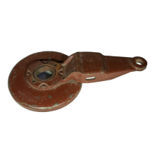 Рычаг 54-1-4-3-5 с донышком прав.нижн.вала н/к